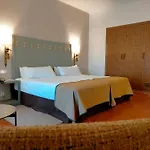 De 4*