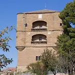 Hotel De 4*