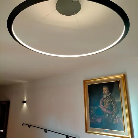 Hotel De 4*