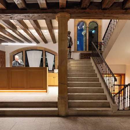 Hotel De